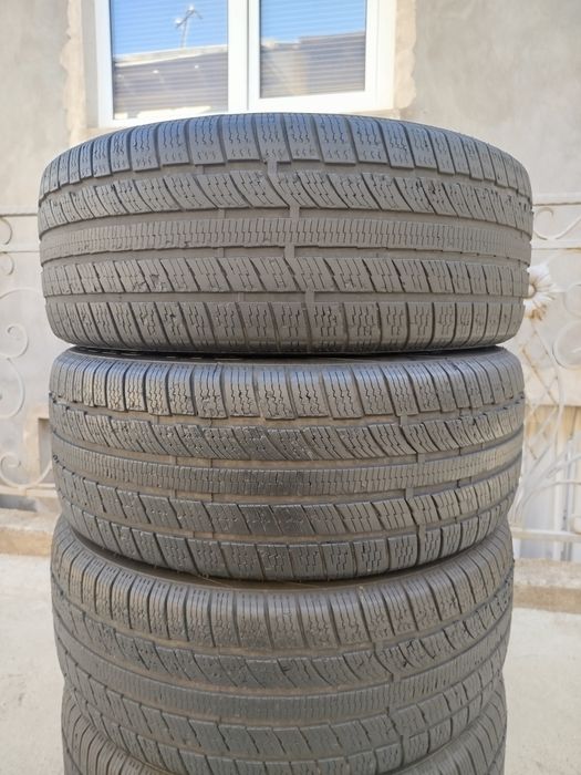 225 55 R17 Shina Avation