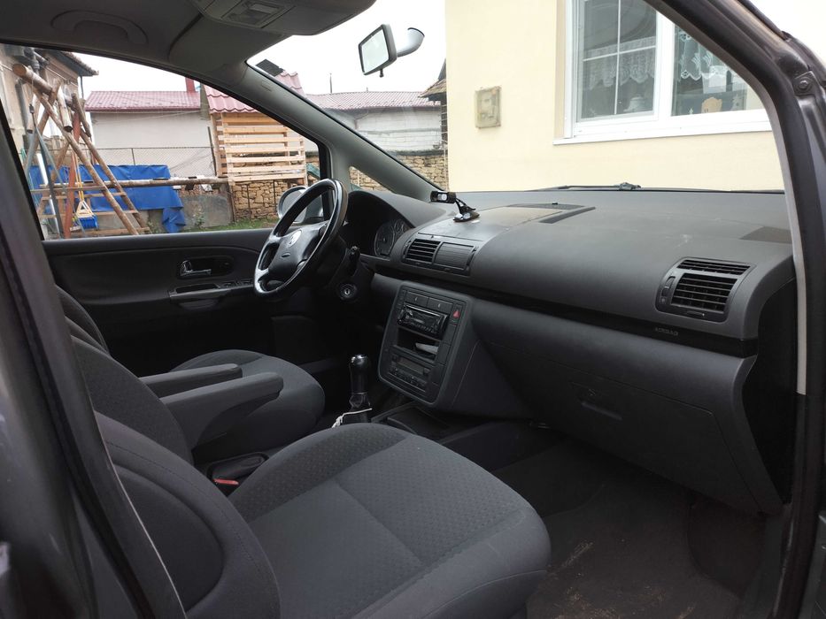 VW Sharan 1.9 TDI 7 locuri