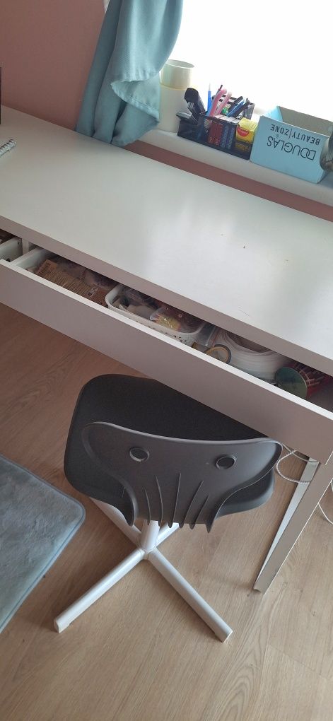 Бюро икеа micke + стол