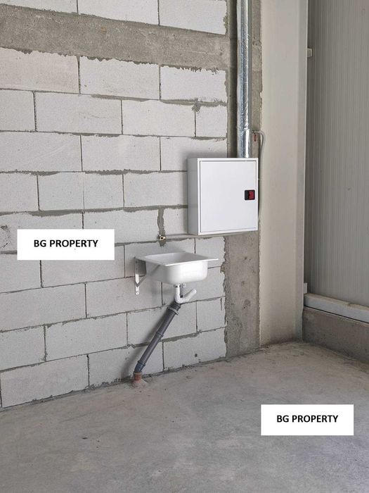 Склад с ТИР достъп в логистична база