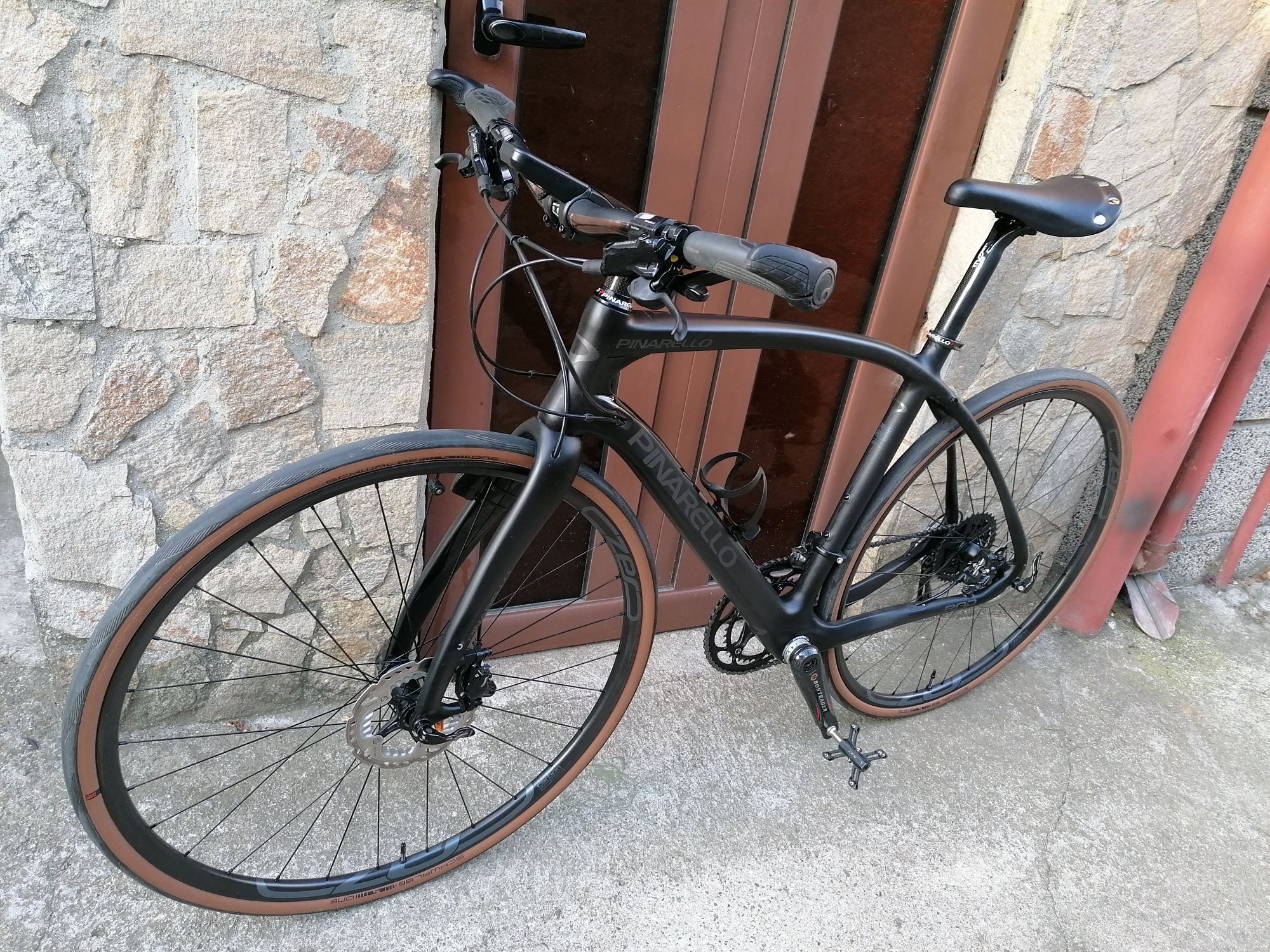 PINARELLO  Full Carbon Custom 8,4кг. Хибрид 28 цола