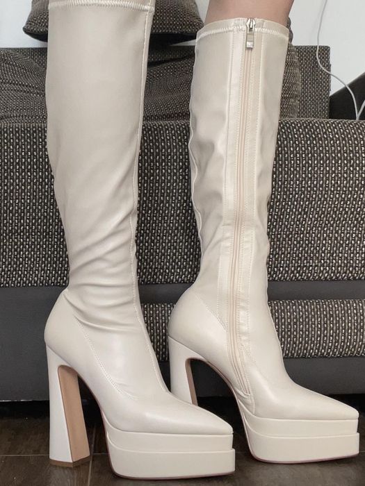 Cizme cu platformă crem Depurtat 37