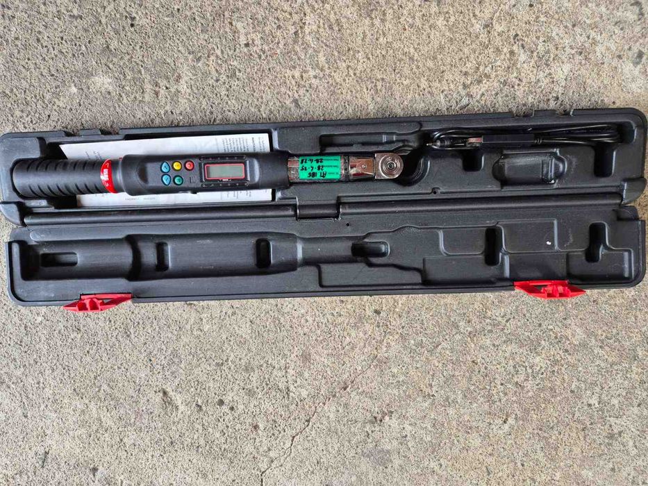 Динамометричен ключ USAG 14'' 1.5-30Nm