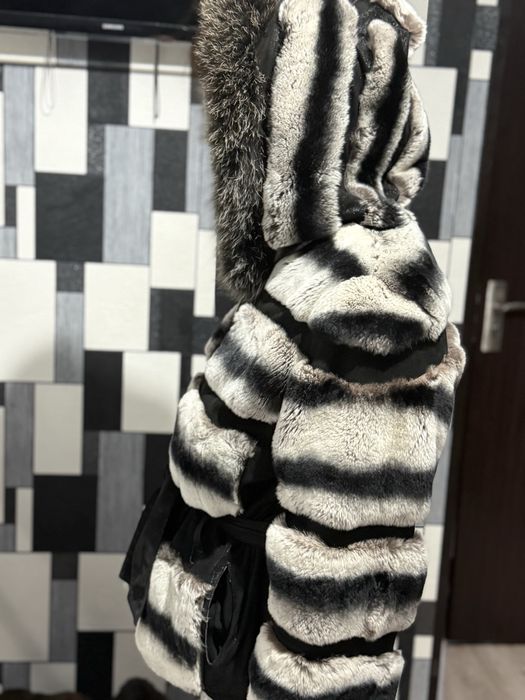 Vand haina din blana naturala chinchilla