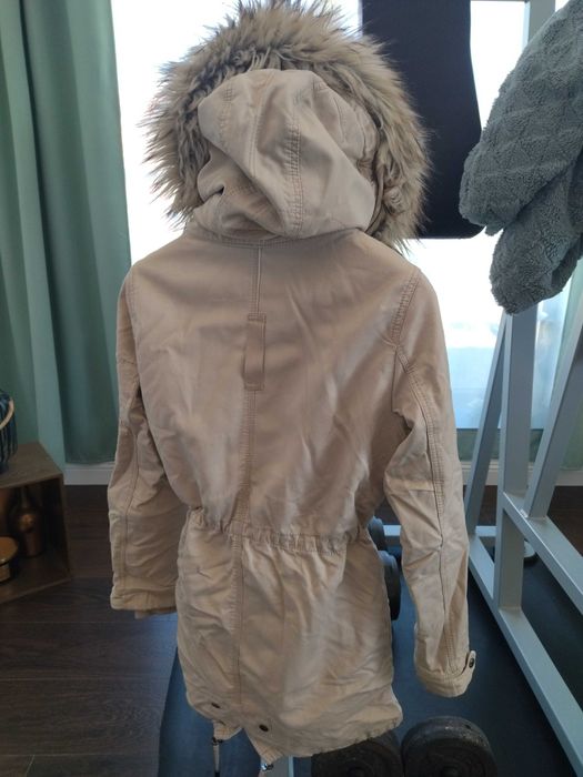 Дълго топло яке Bershka