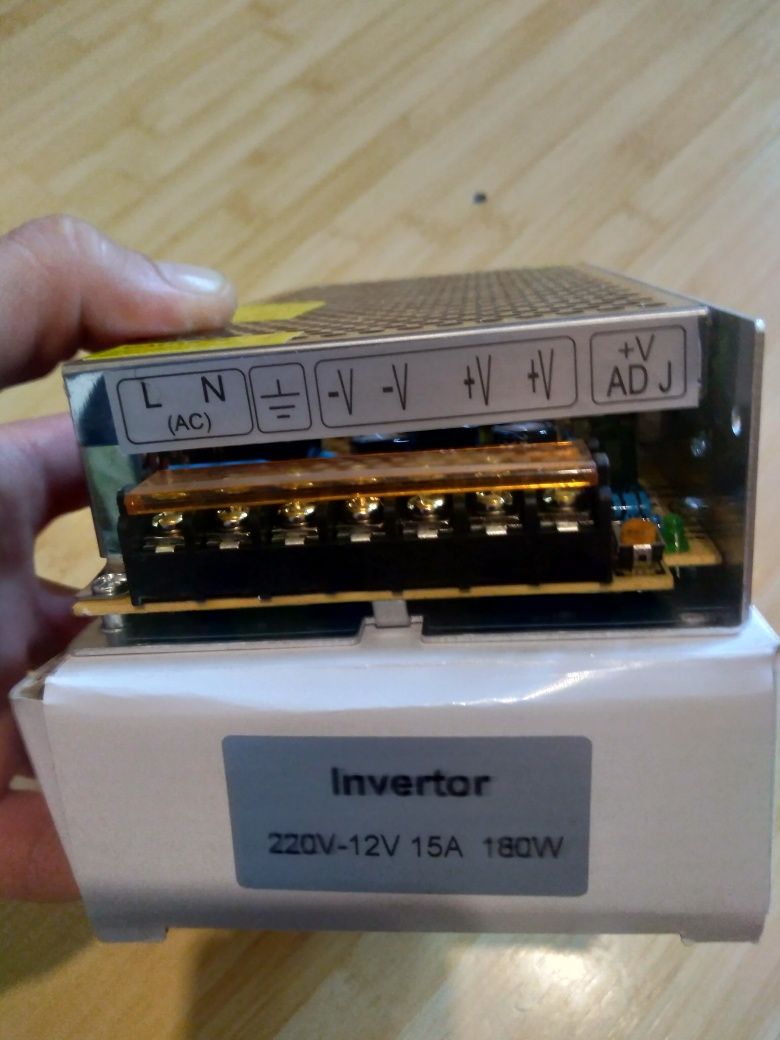 Invertor,sursa alimentare 12v/15A