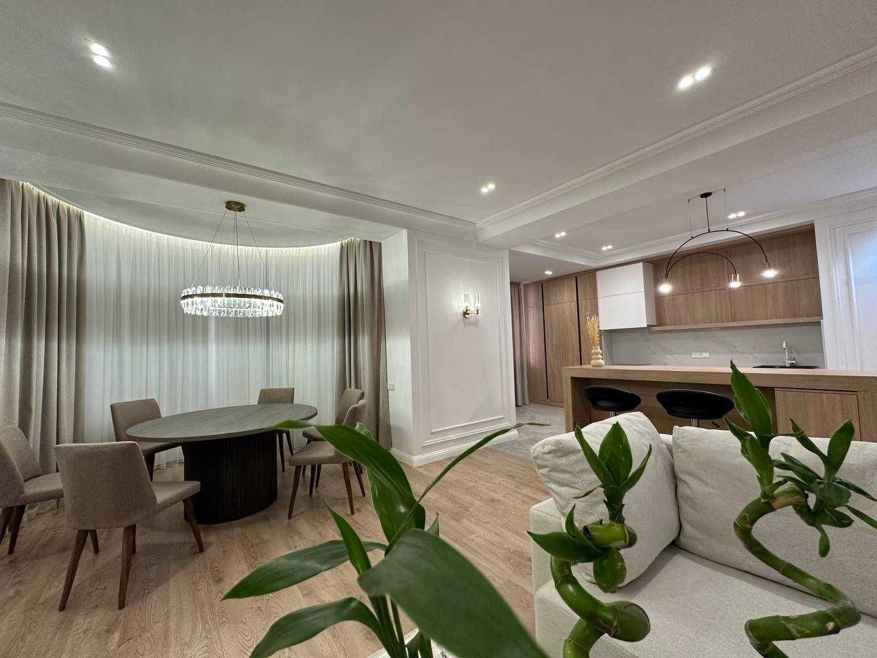 Новостройка 3-комн, 133 м², Дизайнерский ремонт, Ц-6 (Gentlemen’s Pub)