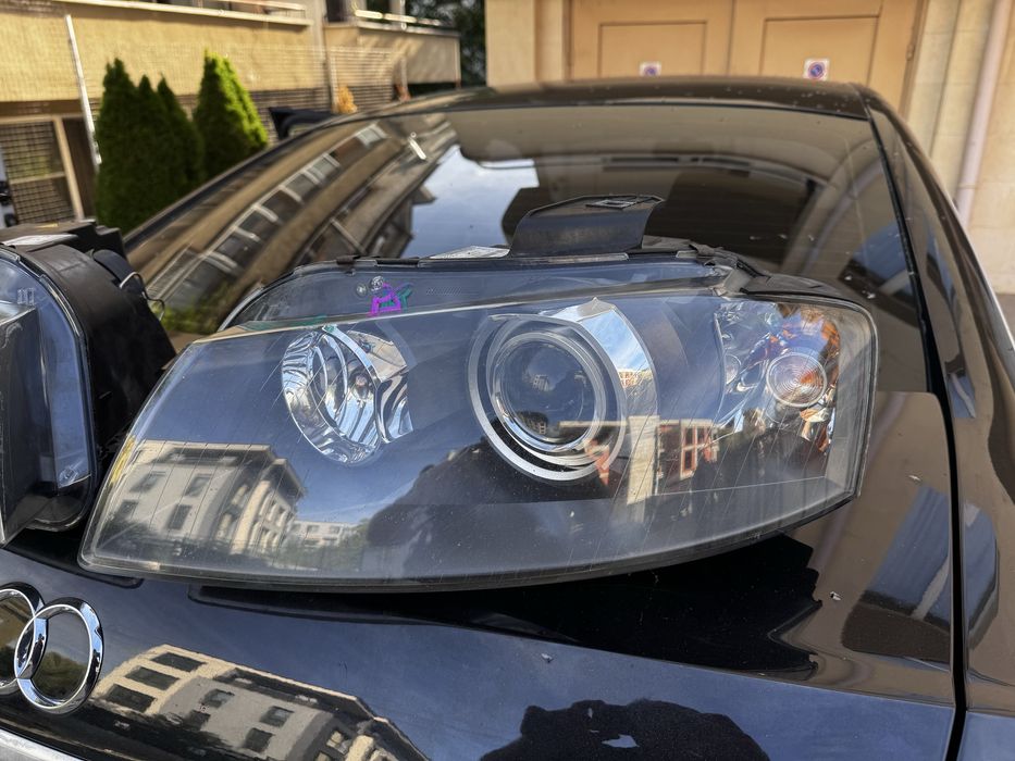 Комплект фарове биксенон Audi A3 8p А3 8п bixenon xenon