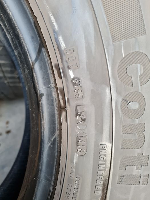Anvelope 285 70 R19.5 de tractiune.