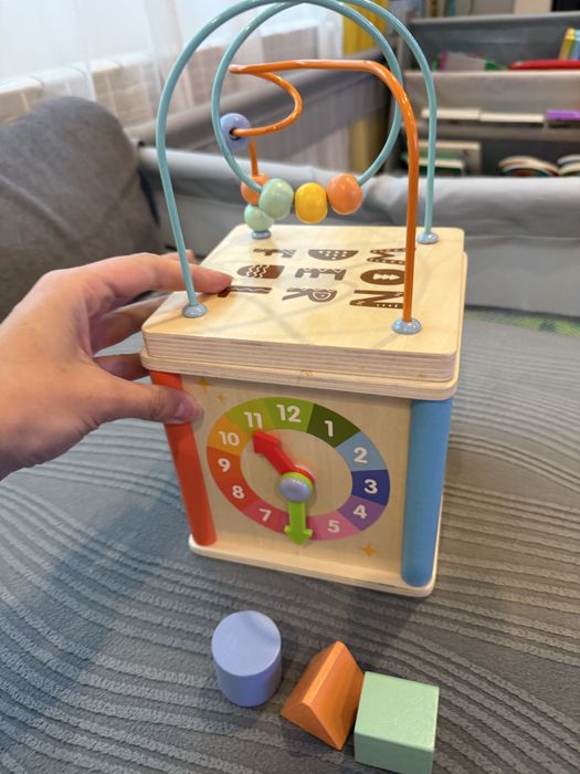 Дървена проходилка (уокър)  + Дидактически куб Moni Toys