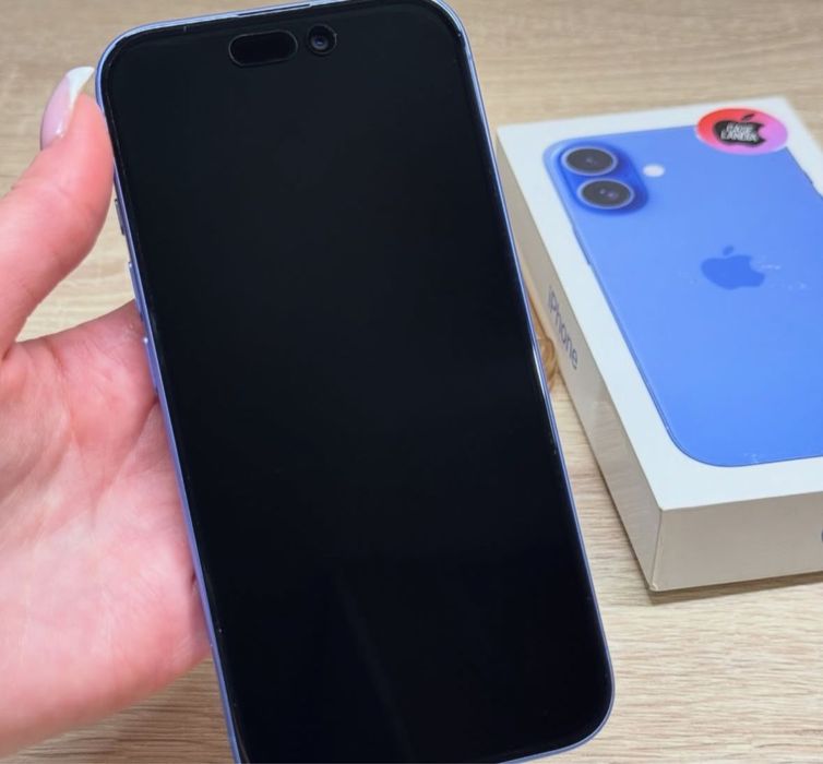 Айфон 16 в идеальном состоянии