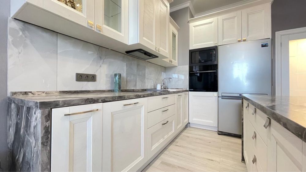 Продам 2комнатную, студия, 8 Школа