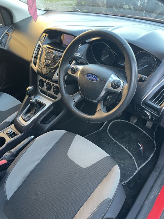 Dezmembrez ford focus 2012 1.0 ecoboost m1da m2da