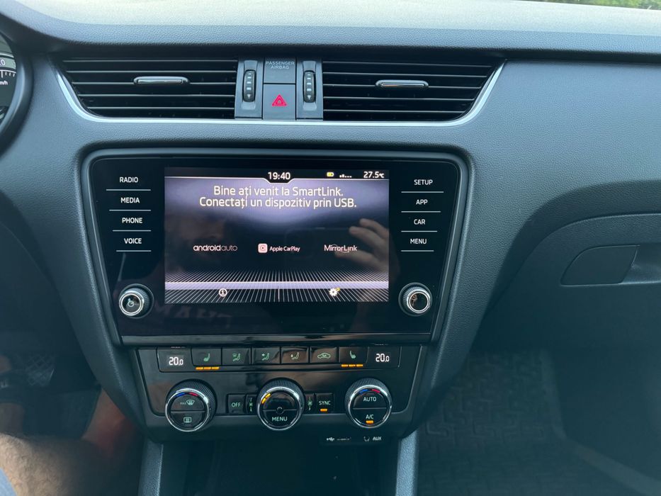 Skoda Octavia 2018 tdi euro 6 carplay lumini ambientale