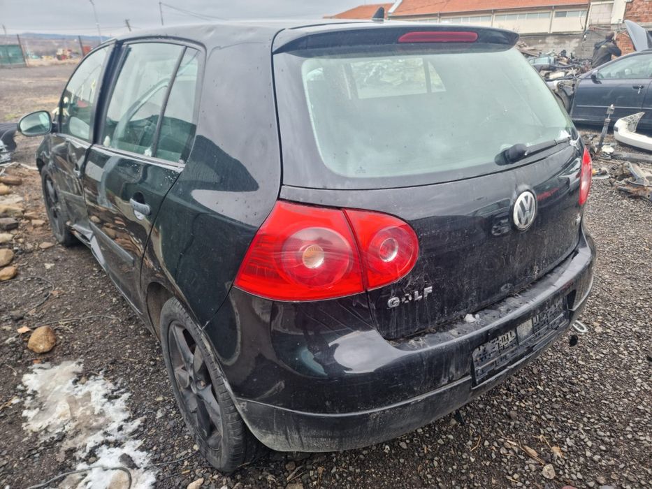 Wv golf 5 1.6 бензин 2006g