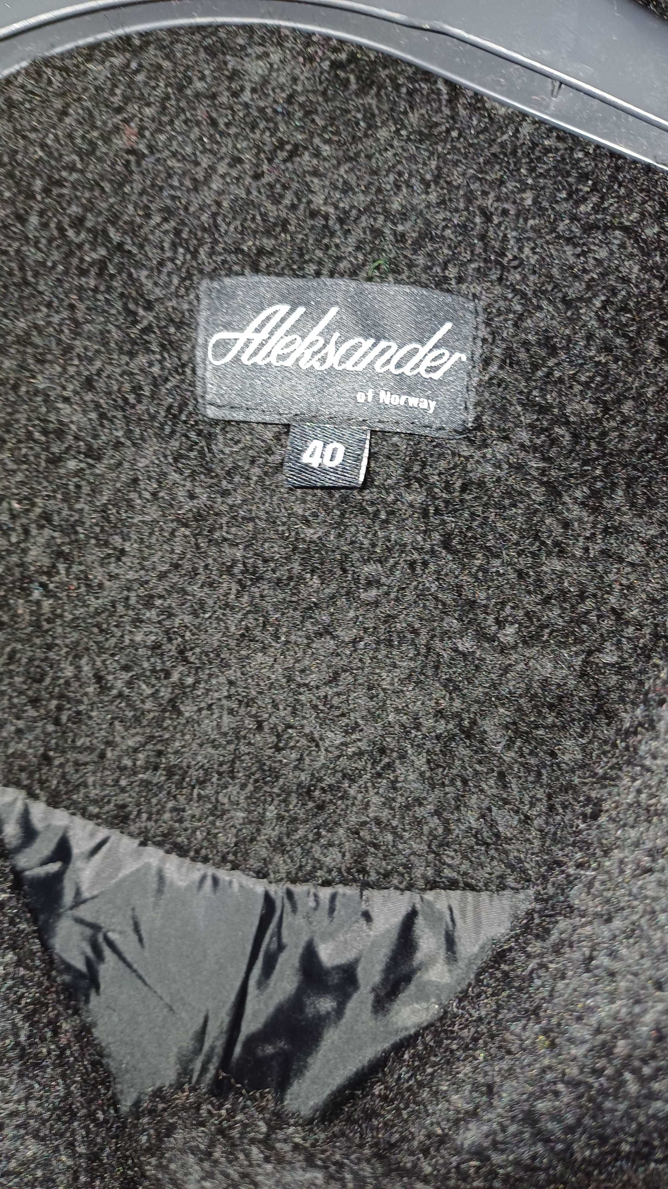 Черно Палто Aleksander  40