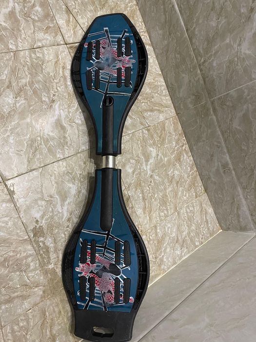 Скейт двухколесный б/у