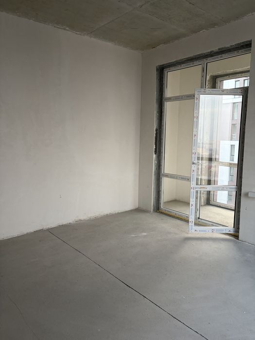 Продам балконную дверь Artec