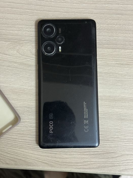 Телефон сяоми pocof5