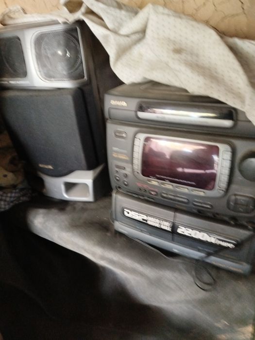 Продам музыкальный центр aiwa nsx-999mk2