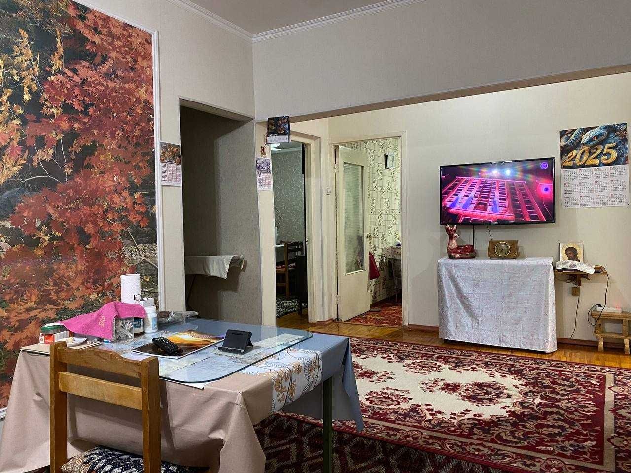 Госпитальный Капитал Банк 3-комн 5/16 90 м² чистое состояние 2 лифта