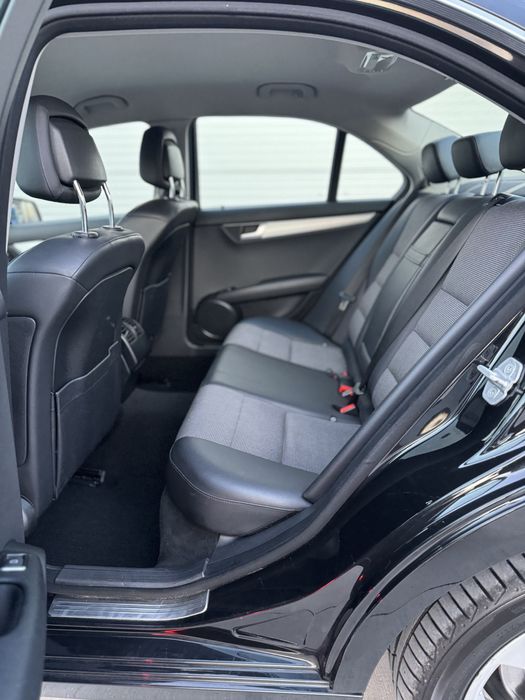 Mercedes-Benz C200 CDI Facelift 2013 E5 LED Nav Pilot Variante