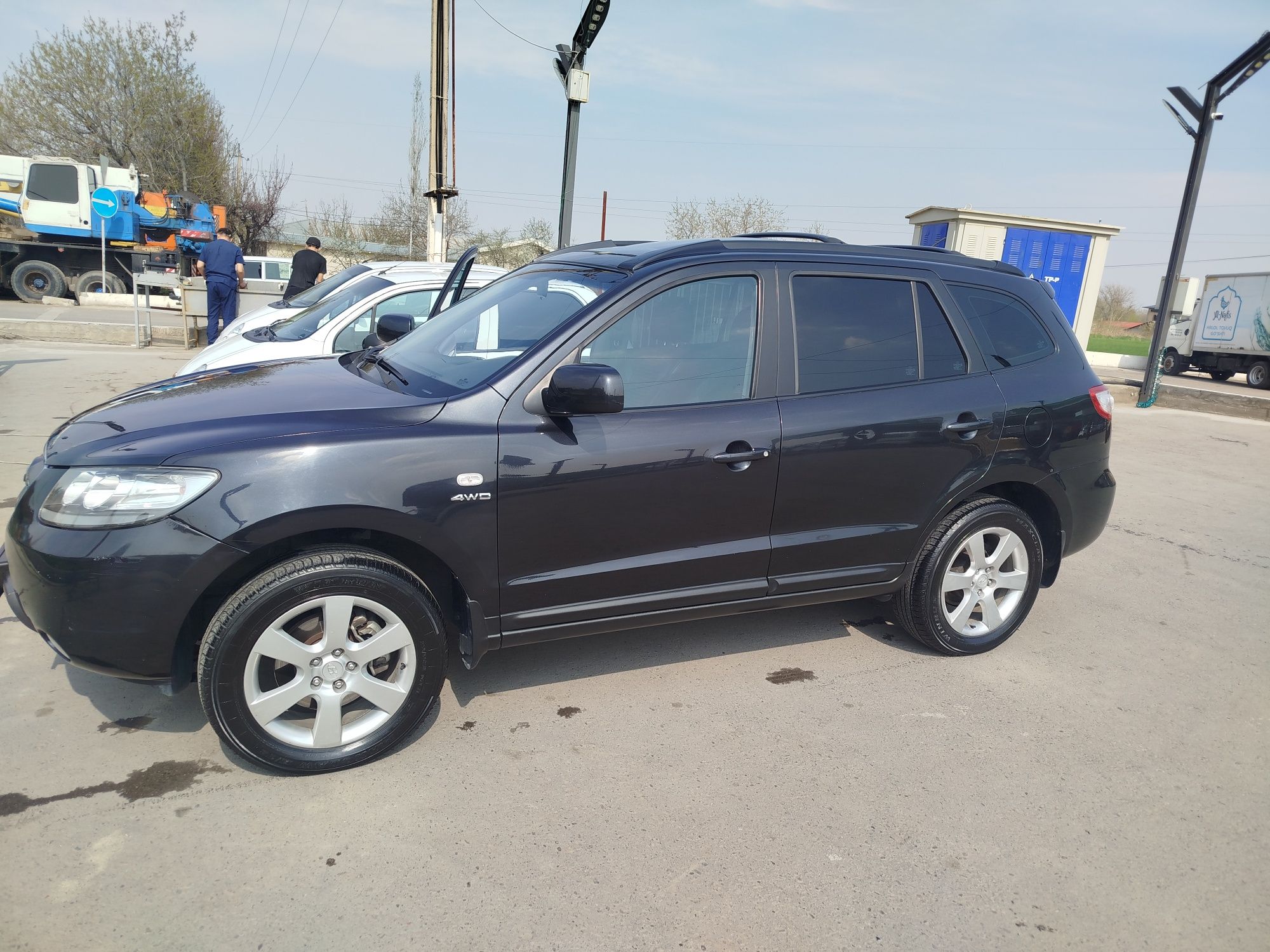 Hunday SantaFe 10000$