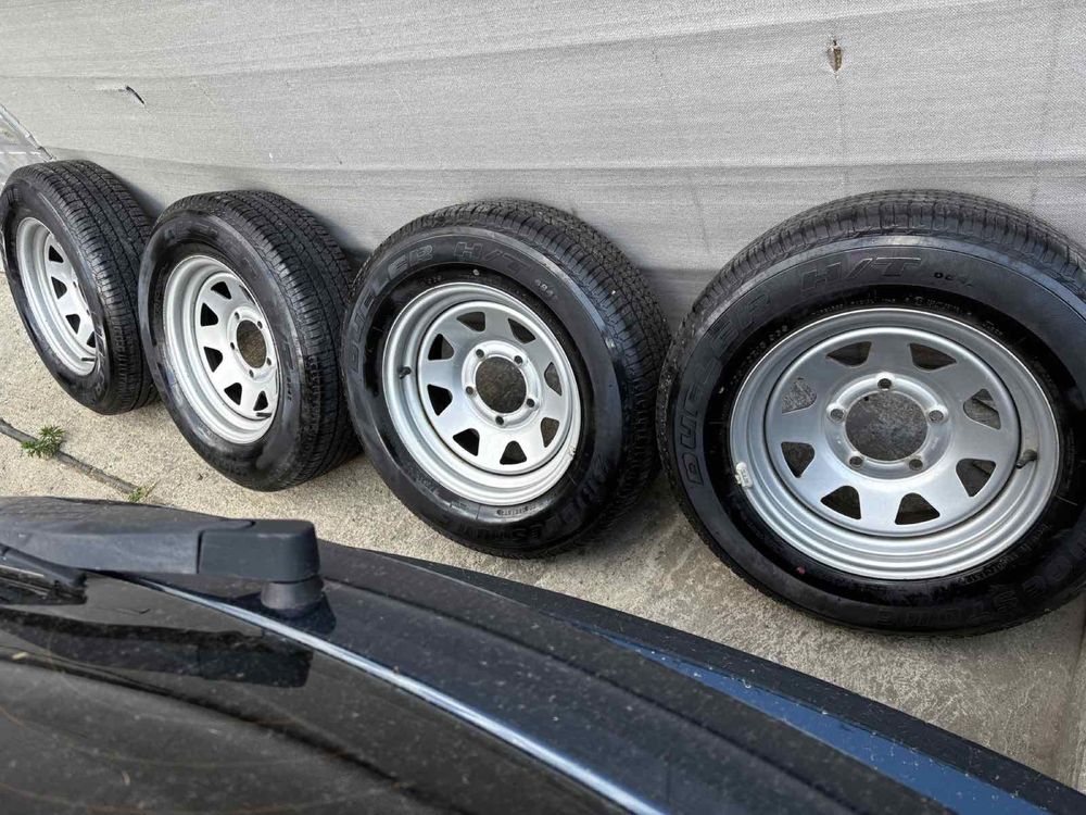 4бр. Джанти с гуми 205/70 R15 от Suzuki Jimny, Samurai 5x139.7