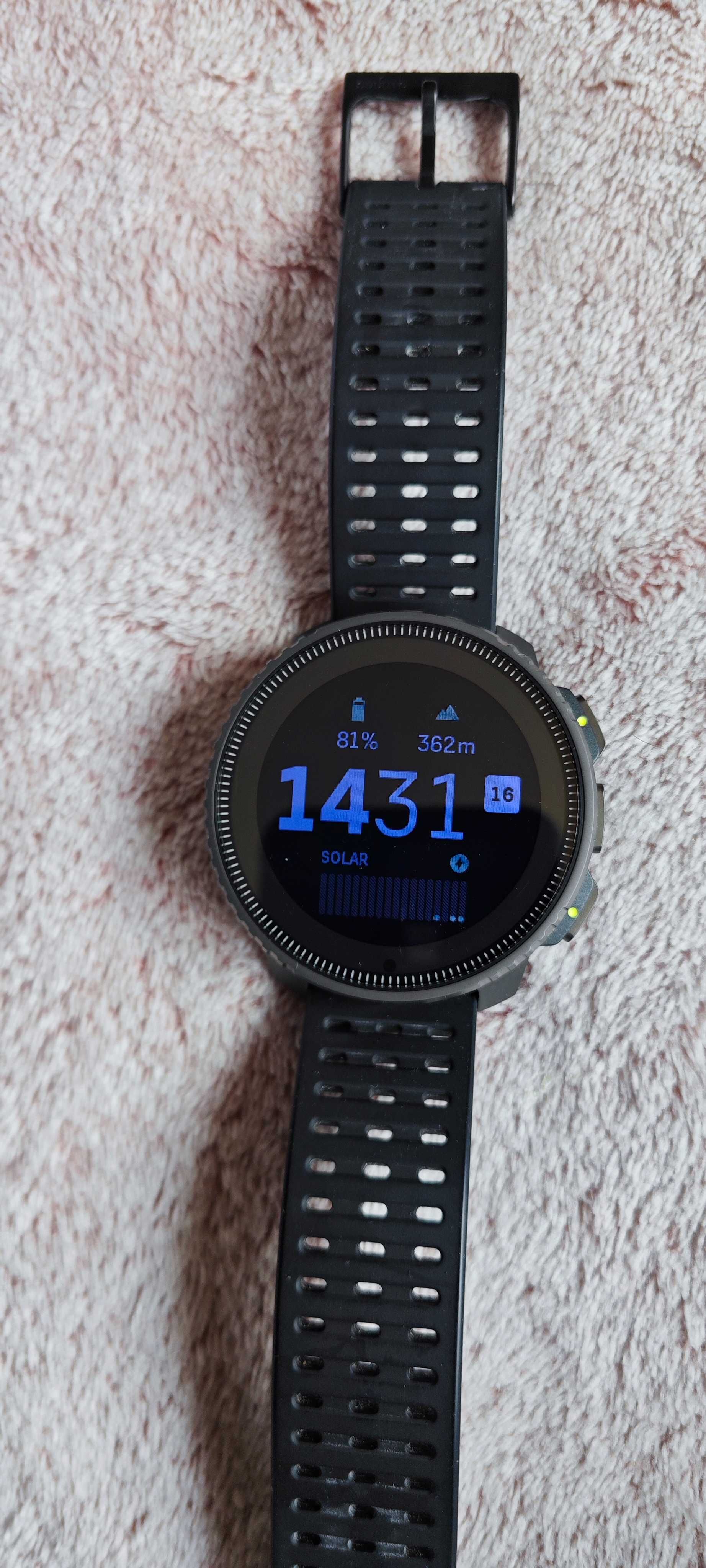 SUUNTO Vertical Titanium Solar Black - гаранция