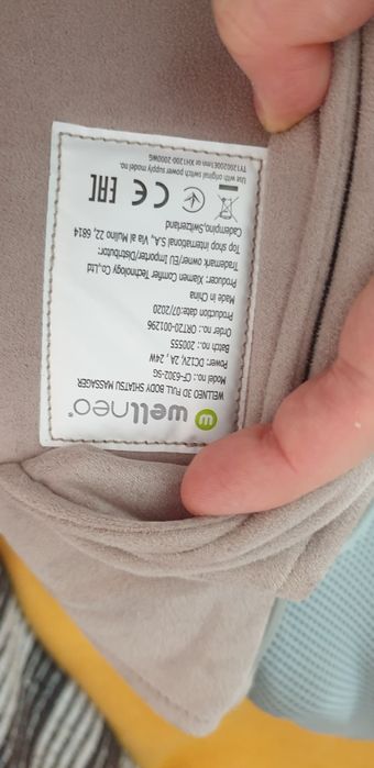 Aparat de masaj pentru spate, solduri, gambe, talpi
