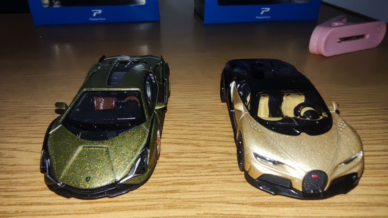 *Machete/masinute postercars 1:64, Bugatti, Lamborghini schuco Audi