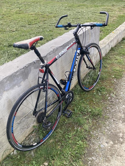 Vand bicicleta semicursiera roti de 28 Velocity