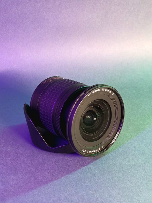 Продавам обектив Nikon AF-P DX Nikkor 10–20mm f/4.5-5.6G VR