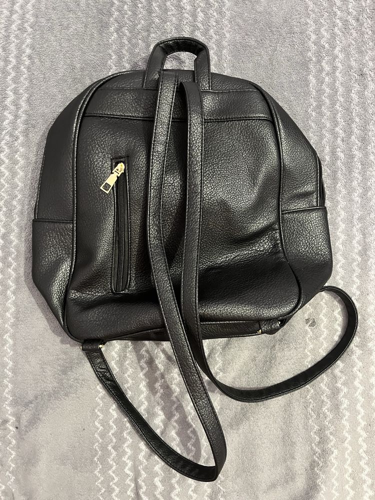 rucsac dama negru de piele