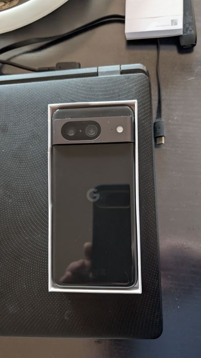 Pixel 8 ,  256  Gb.. Цена 800лв.