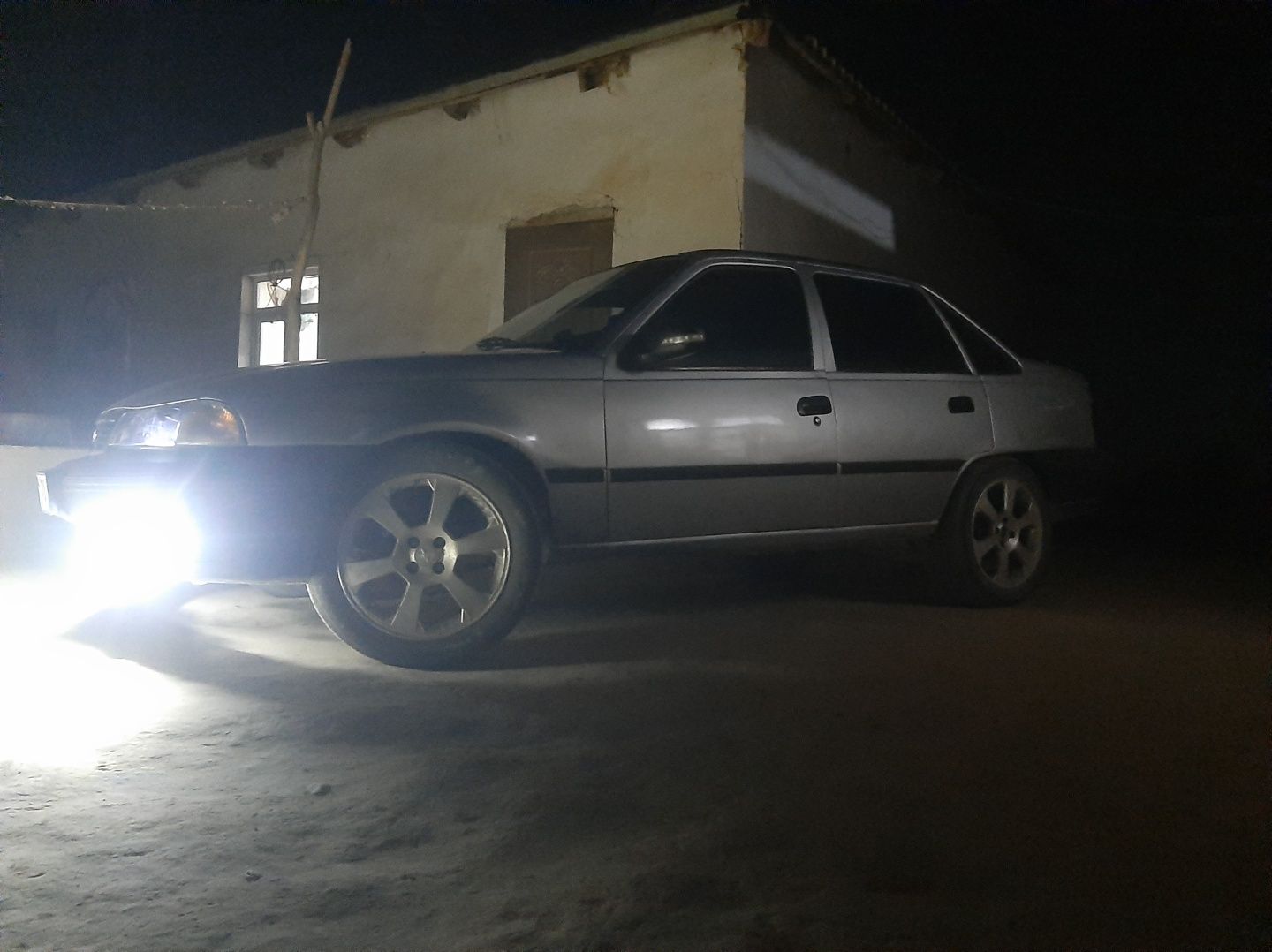 Nexia 1 1999 yili
