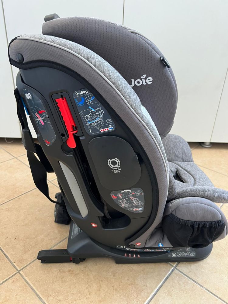 Vând scaun auto Joie cu isofix Every Stage