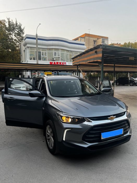 Продается  автомобиль Трекер 2