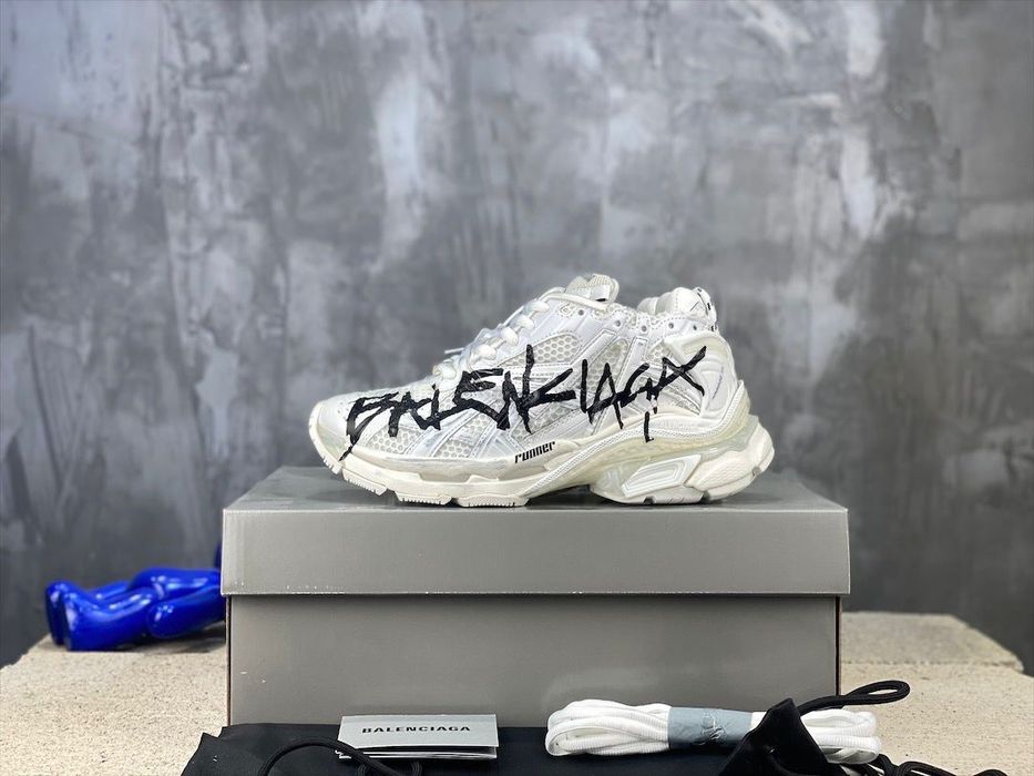 Balenciaga Runners