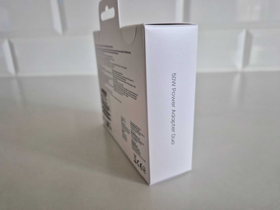 Оригинално зарядно за мобилен телефон Samsung