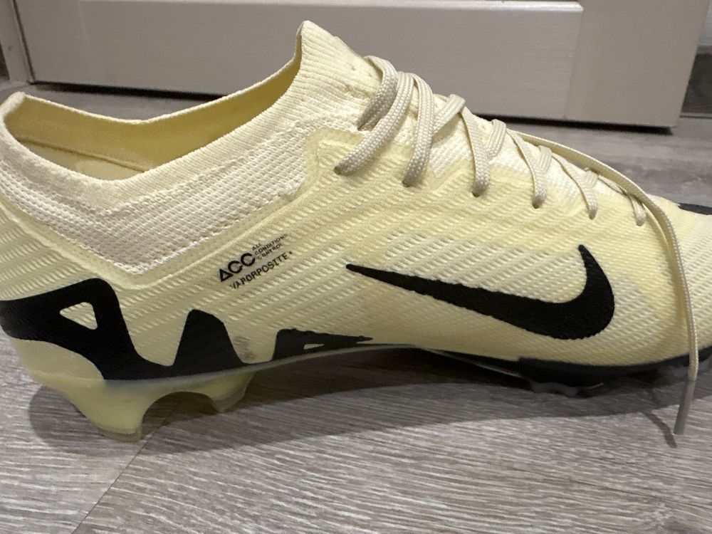Бутсы nike mercurial