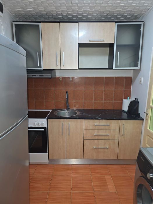 Vând garsonieră zona Vlaicu