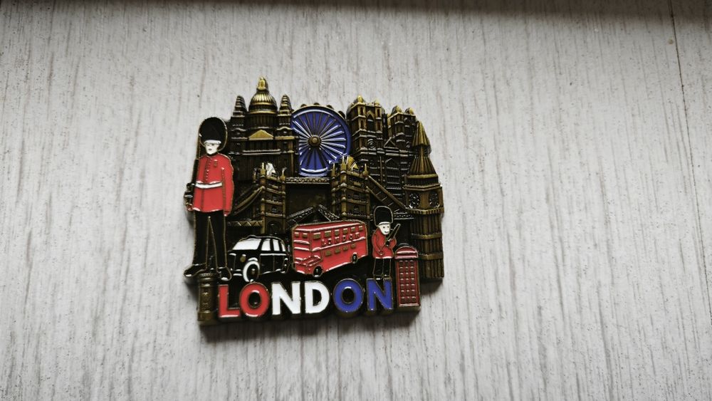 Красив магнит от Лондон