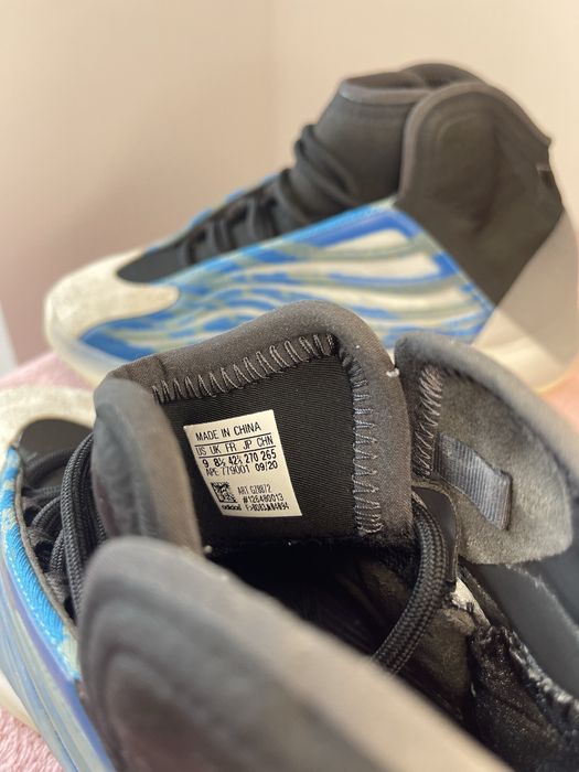Yezzy Quantum 100% original