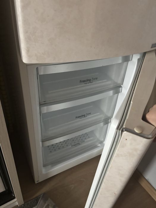 Холодильник б/у не работает