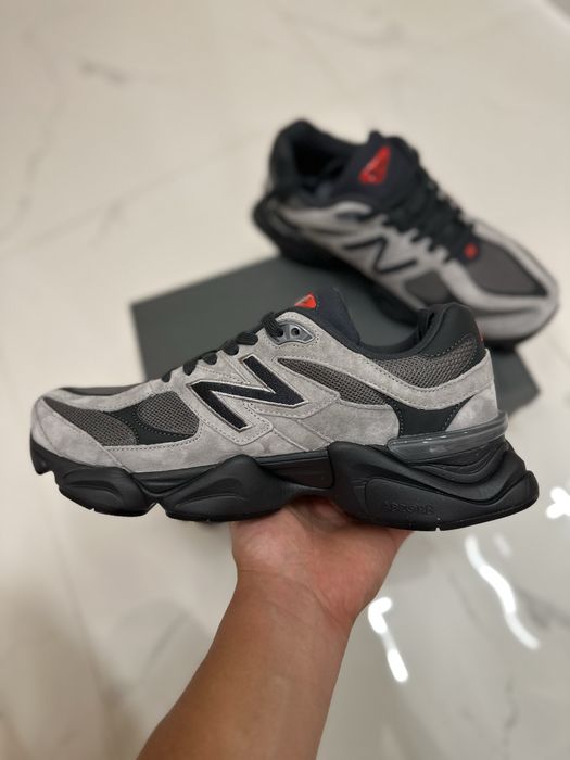 New Balance 9060 “Grey Black Red”