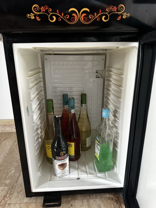 Mini bar Mini frigider