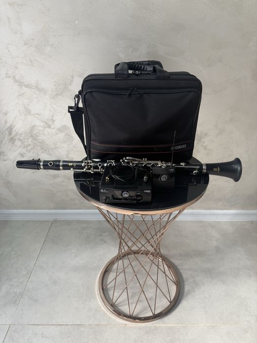 Clarinet Yamaha 255 + Receiver AKG mini 40 Pro
