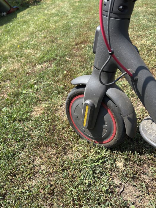 Trotineta electrica Xiaomi Mi electric scooter pro 2- Doar 445 km