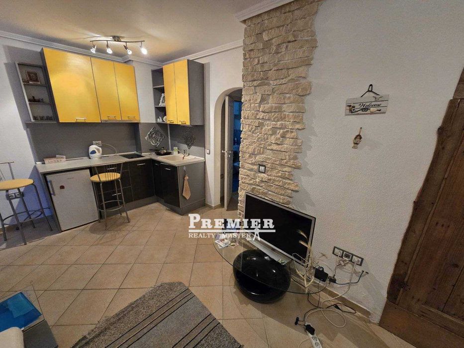 Продава се Двустаен апартамент в Бургас, Сарафово - 45 кв.м за 1534 €/кв.м - Снимка #2